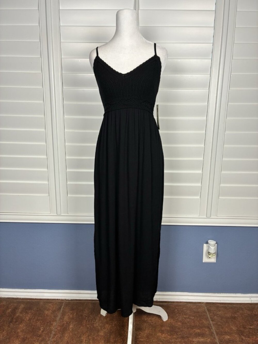 Women’s XXS Black Crochet Bodice Maxi Dress Smocked NWT Boho Whimsigoth